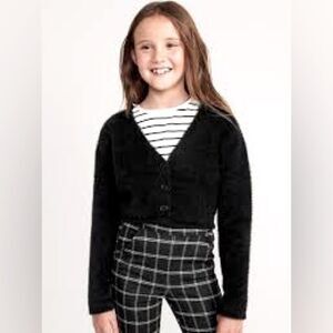 NWT Old Navy Cropped V-Neck Eyelash Cardigan Sweater for Girls Sz S/6-7